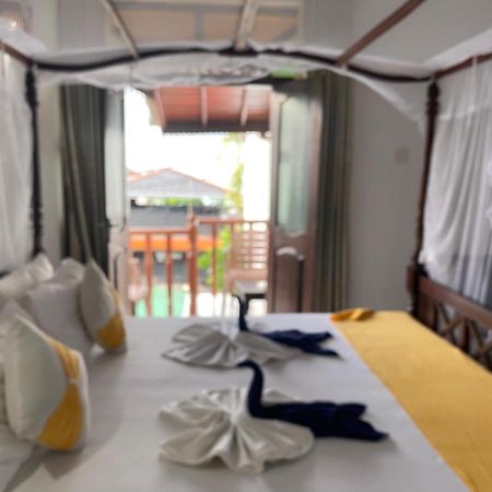 Flamingo Guest House Unawatuna Eksteriør billede