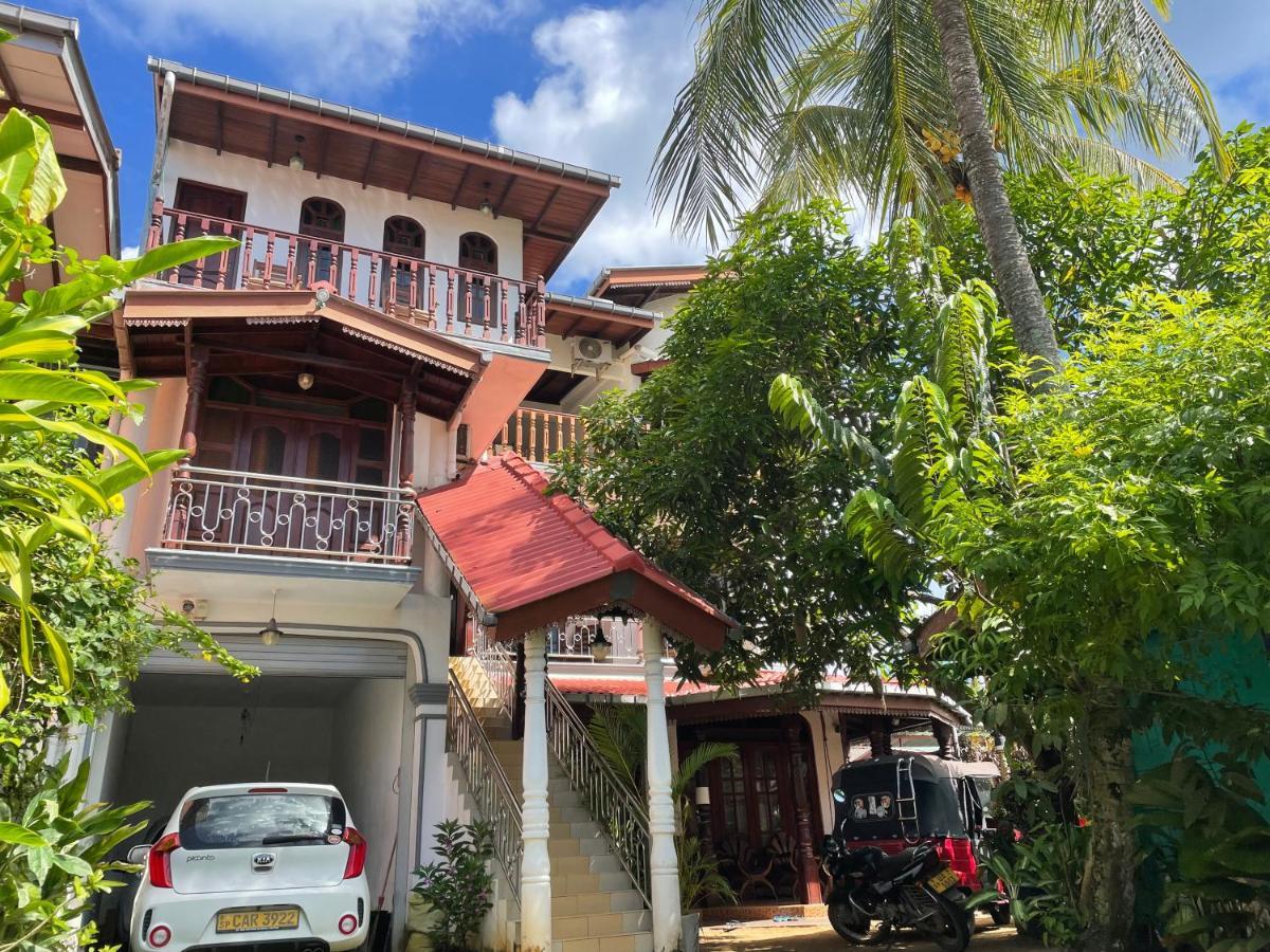 Flamingo Guest House Unawatuna Eksteriør billede