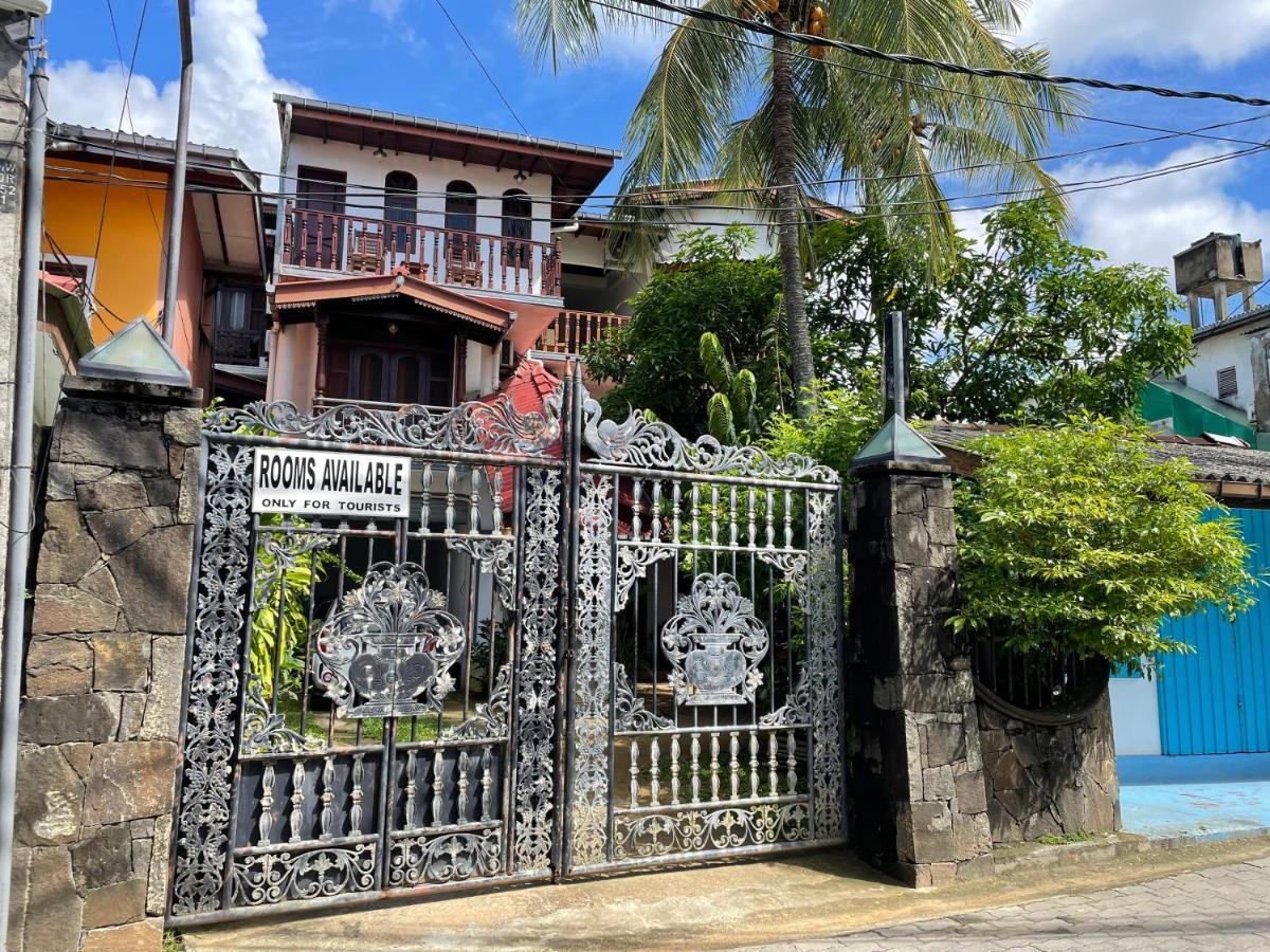 Flamingo Guest House Unawatuna Eksteriør billede