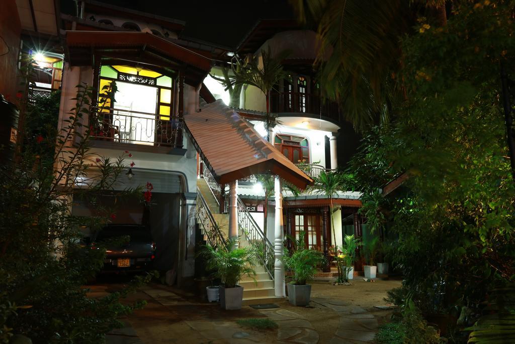 Flamingo Guest House Unawatuna Eksteriør billede
