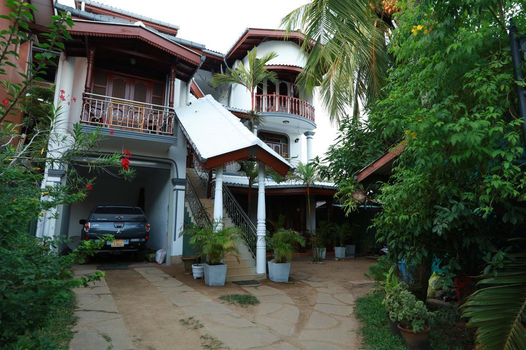 Flamingo Guest House Unawatuna Eksteriør billede
