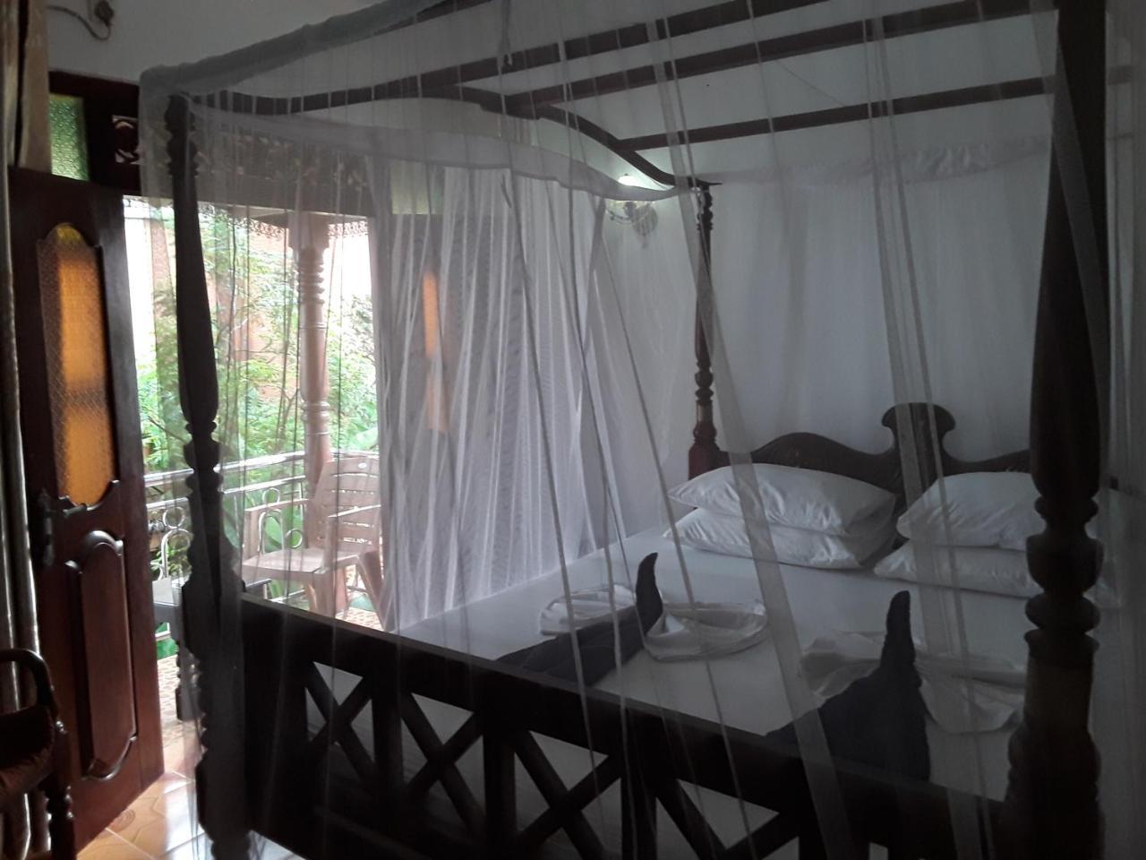 Flamingo Guest House Unawatuna Eksteriør billede