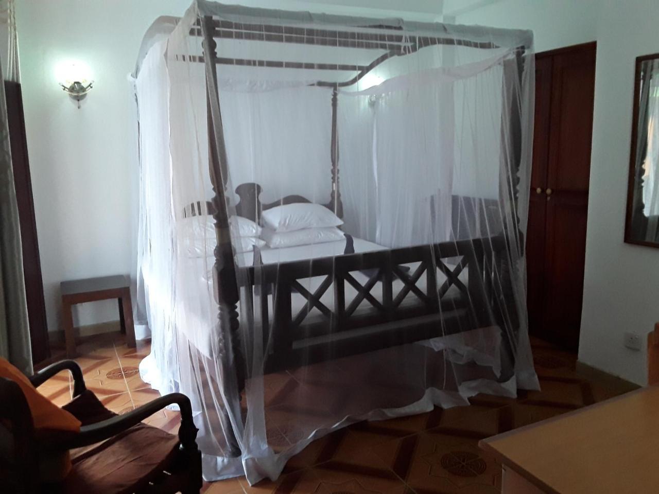 Flamingo Guest House Unawatuna Eksteriør billede